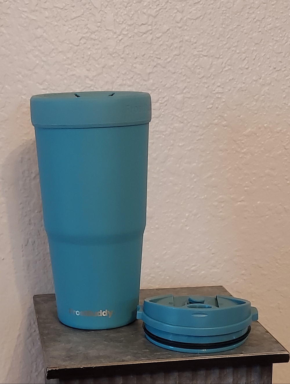 Turquoise Frostbuddy To-go Buddy
